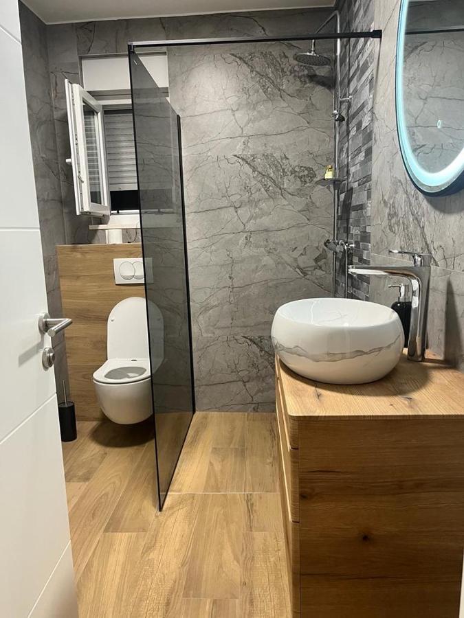 Apartmán Olive Oasis Penthouse With Jacuzzi Zadar Exteriér fotografie