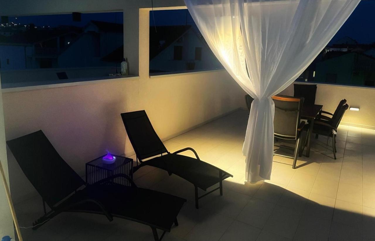 Apartmán Olive Oasis Penthouse With Jacuzzi Zadar Exteriér fotografie